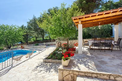 Villa Zoro 3-Schlafzimmer, Pool