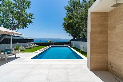 Strandvilla Erce mit 40m2 Pool