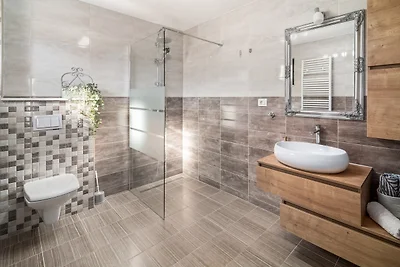 Villa Lugareva 52 m² privater Pool