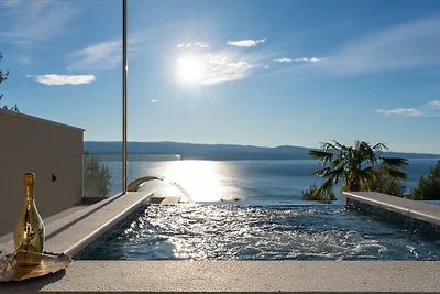 Villa Million Dreams