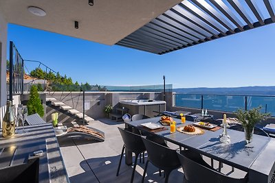 NEW Seaview Villa Gabriel with private heated pool and a Hot-tub