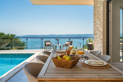 Villa Matea mit pool und Meerblick