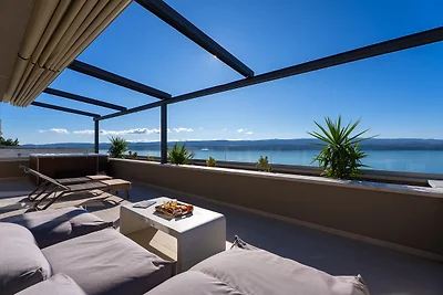 Villa Million Dreams