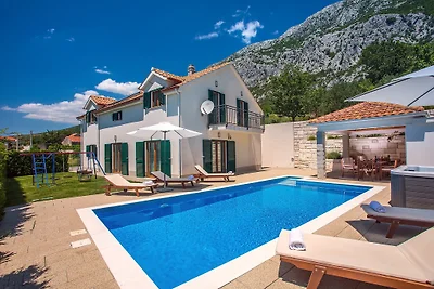 Villa Calma mit beheiztem Pool