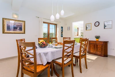 Villa Calma mit beheiztem Pool
