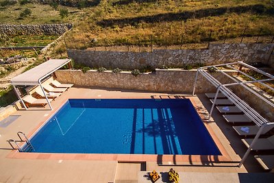Villa Ana mit Pool, 18 Personen max