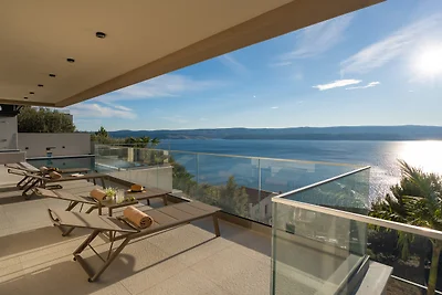 Villa Million Dreams