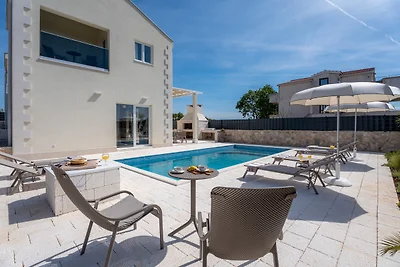 Villa Ora
