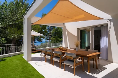 NEW! Seaview Villa C