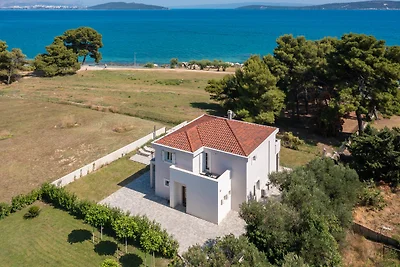 Genießen Sie eine ruhige Umgebung inmitten einer atemberaubenden, unberührten Küstenlandschaft und einer malerischen Pr. Genießen Sie eine ruhige Umgebung inmitten einer atemberaubenden, unberührten Küstenlandschaft und einer malerischen Pr.