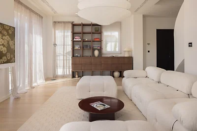 NEW! Villa Neta Lee