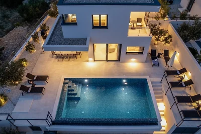 Stilvolle Villa Olea mit 32m2 pool