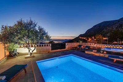 VILLA Runje con piscina riscaldata