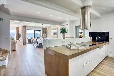 LUXURY VILLA PARADISE in Duće