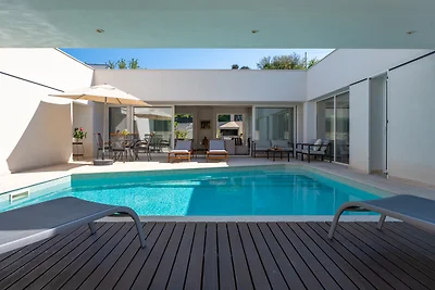NEW! Villa Island Pearl