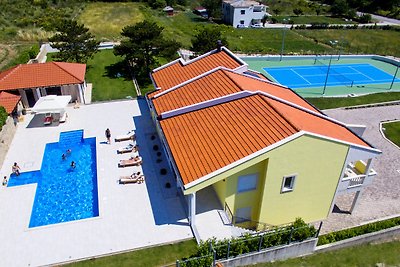 VILLA Delmati-campi da tennis., Piscina, 12 Per