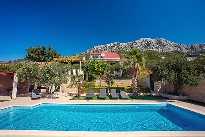 Villa Paula mit beheiztem Pool