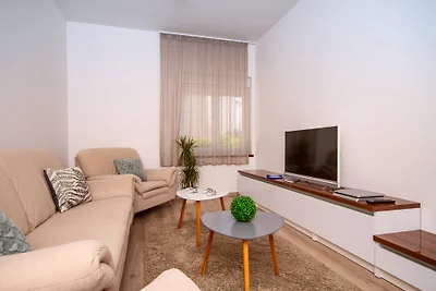 Luxus Strandvilla Amor,Pool,14Pers.
