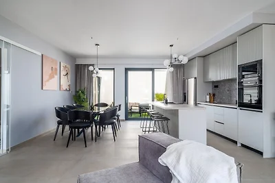 NEU! Villa Bava 10m vom Meer entfer