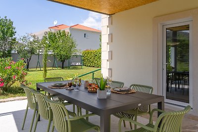 NIEUW! VILLA provo's in Omiš