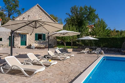 Hacienda Sylvia 45m² beheizter Pool
