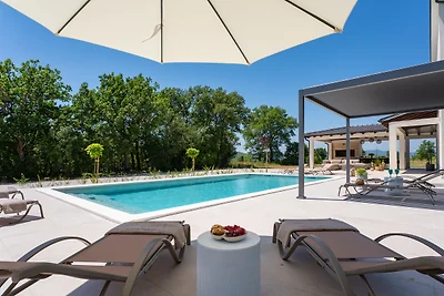 NEW! Villa Aria Relax