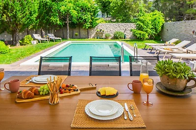 NEW! Villa My Way
