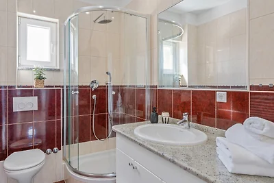 Villa Ana mit Pool, 18 Personen max