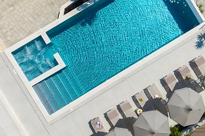 NEW! Seaview Villa Bota