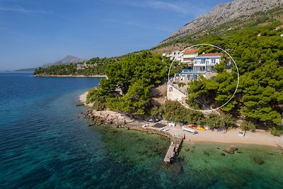 Villa Azzurro direkt am Meer