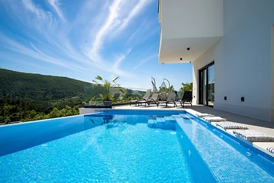 NEU! Villa Top Hill, beheizter Pool
