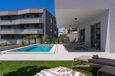 NEW! Seaview Villa Morettina