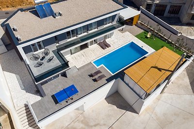 Villa Hill mit privatem Pool