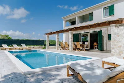 Villa Admiral