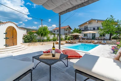 Villa Little Paradise