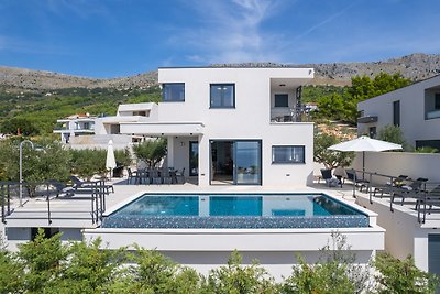 NEW! Stylish Villa Olea with heated pool and panoramic sea views