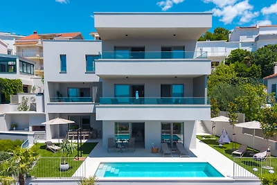 NEW! Seaview Villa Morettina