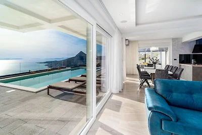 New! Villa BAMM with sea views