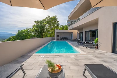 New! Villa Bellezza
