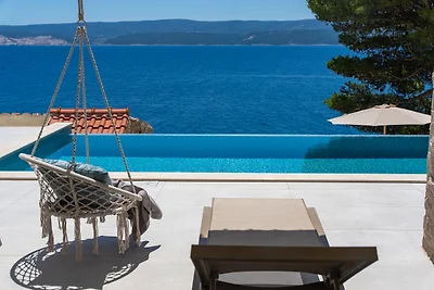NEW! Beachfront Villa Nino