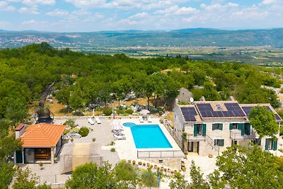 Villa Lugareva 52 m² privater Pool
