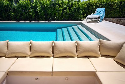 Beach Villa Amor with private pool