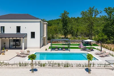 NEW! Villa Aria Relax