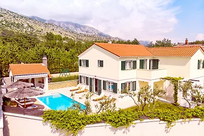Villa STOZAK, in der Nähe von Omiš
