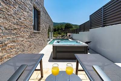 Villa EDEN mit beheiztem Pool