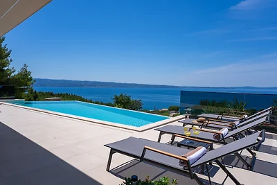 NEW! Seaview Villa Allure