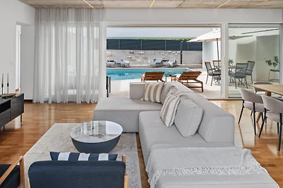 NEW! Villa Island Pearl