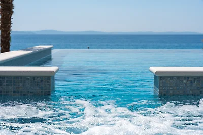 NEW! Seaview Villa Bota