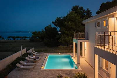 Villa Pensa bietet ein unvergessliches Erlebnis und ist die perfekte Wahl für einen Familienurlaub oder einen erholsamen Villa Pensa bietet ein unvergessliches Erlebnis und ist die perfekte Wahl für einen Familienurlaub oder einen erholsamen