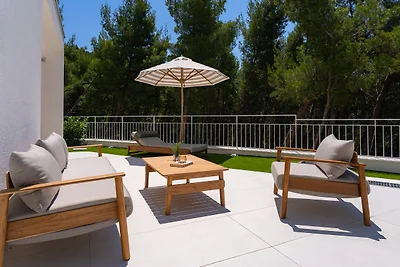 NEW! Seaview Villa C
